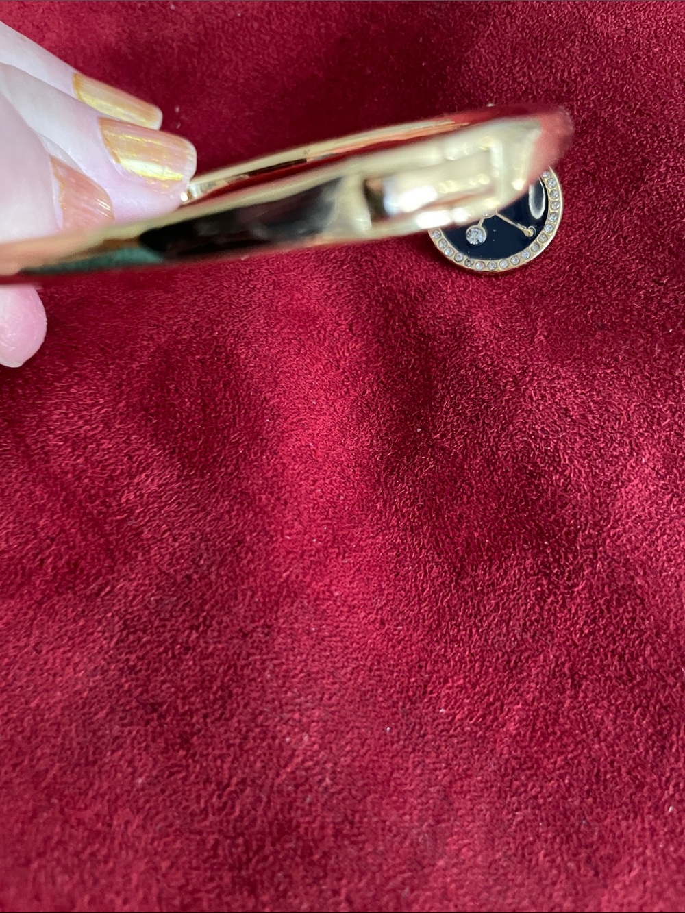 Kate Spade Gold Bangle Bracelet & Charm,Clasp-Slight Rubbing At Charm - Picture 2 of 7